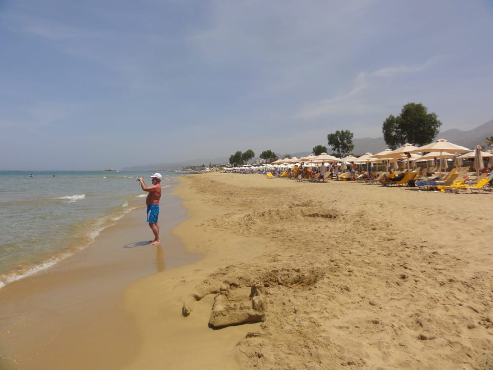 Sand am Strand und im Wasser keine Steine Ikaros Beach Luxury Resort & Spa - Adults Only