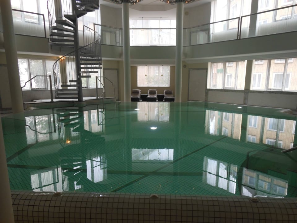 "Großer Pool" Hotel Europäischer Hof Hamburg (Hamburg) • HolidayCheck