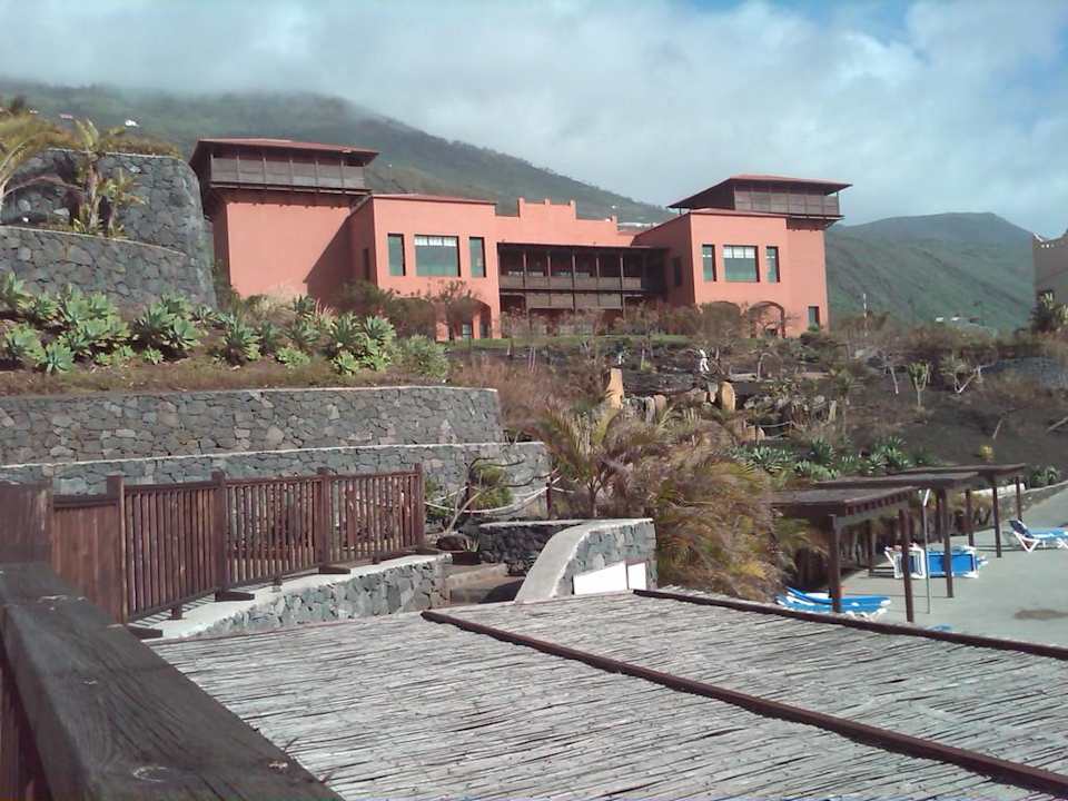 Hotelanblick vom Pool La Palma Princess