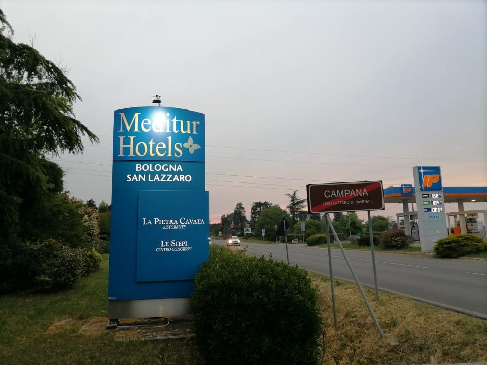 Außenansicht Meditur Hotel Bologna San Lazzaro