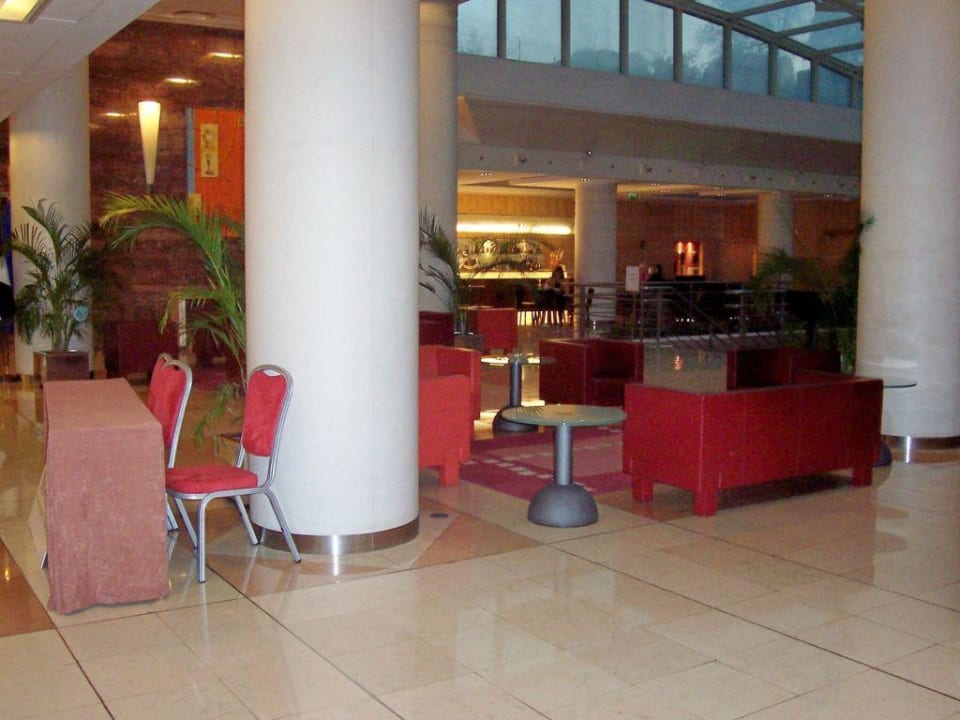 Lobby Vip Executive Entrecampos Hotel & Conference