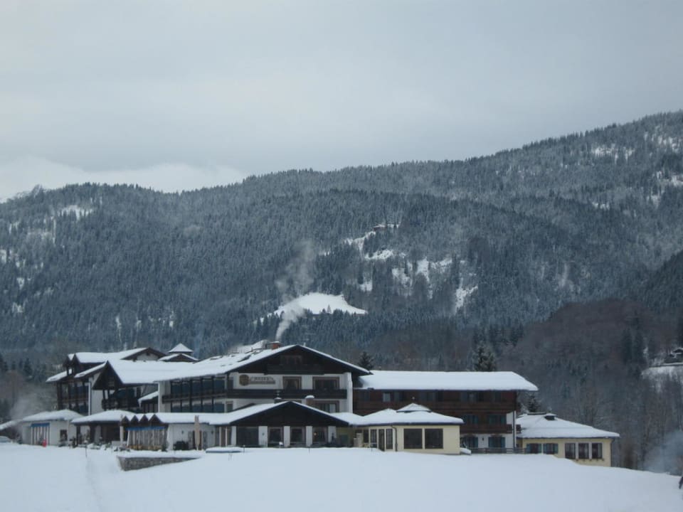 Hotel im Schnee Wellnesshotel Zechmeisterlehen