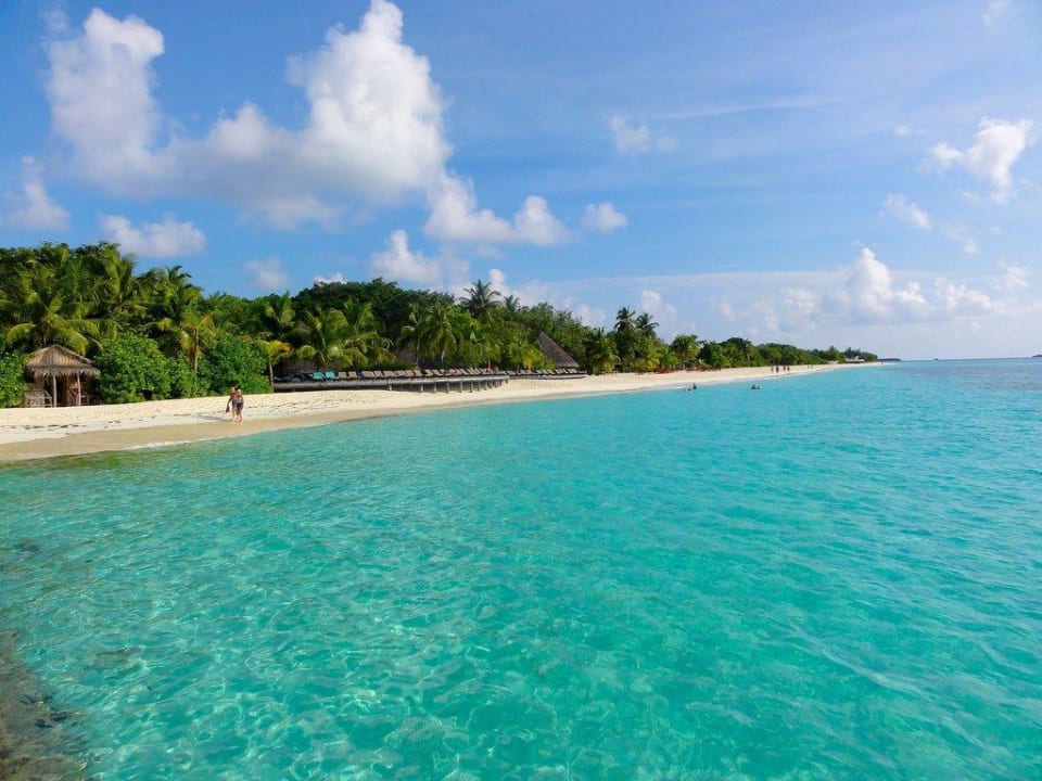 Ausblick Jetty auf Südstrand Sonnenterrasse Kuredu Island Resort & Spa