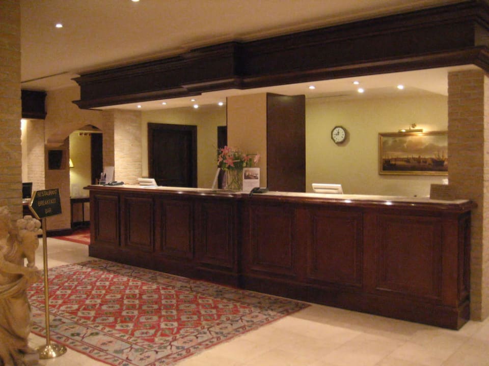 Sofitel Brügge, Rezeption NH Brugge