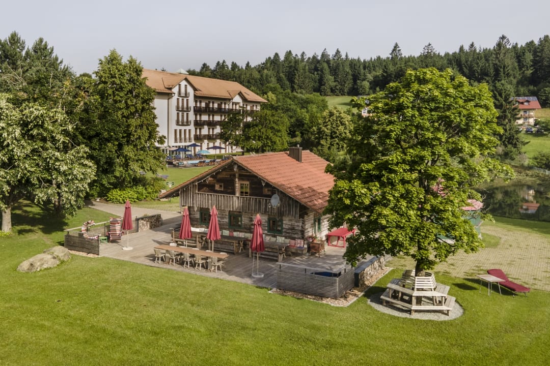 Außenansicht Berghotel Maibrunn