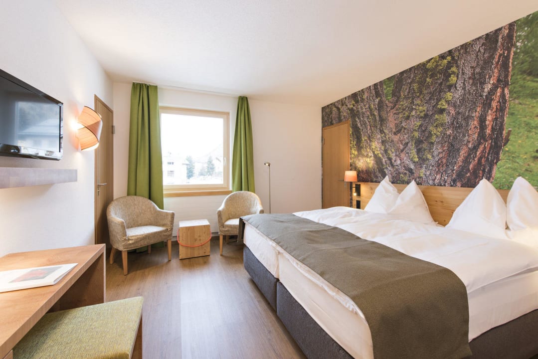 Doppelzimmer neu Hotel Chesa Mulin Garni