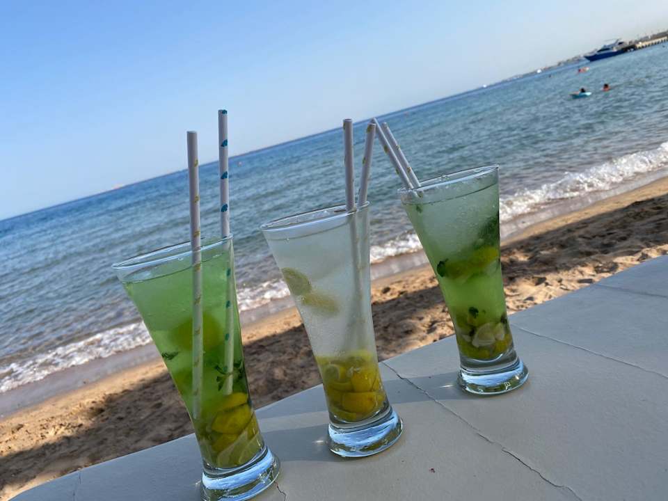 Strand Lotus Bay Beach Resort