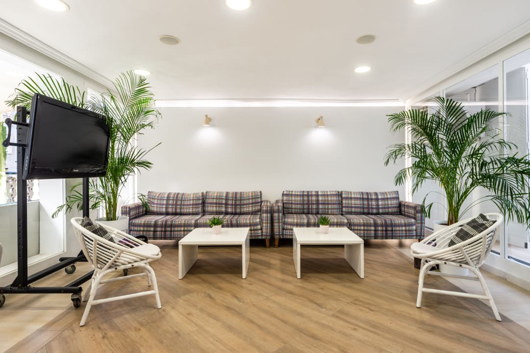 Lobby Hotel Vibra Lei Ibiza