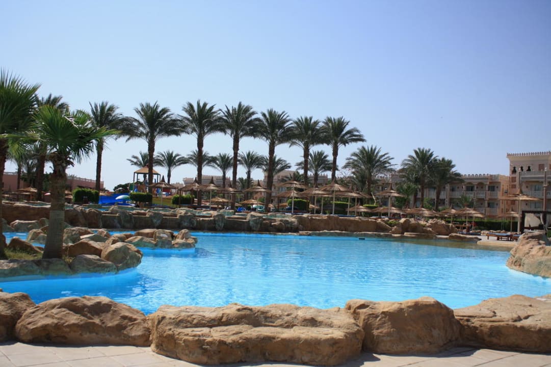 Poolanlage Beach Albatros Resort