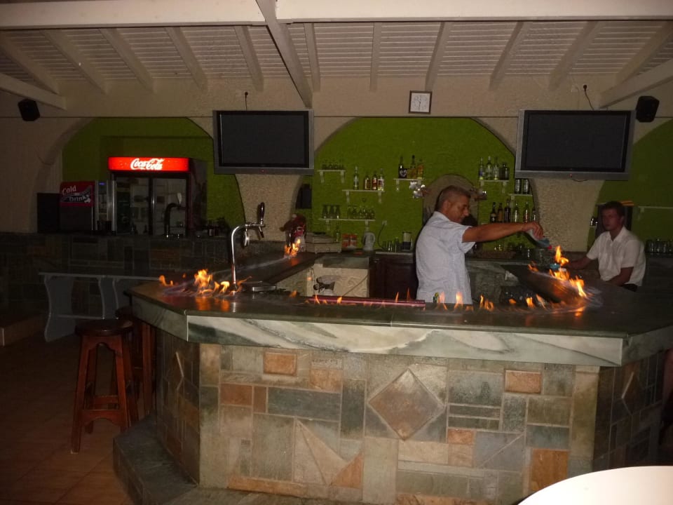 Bar Hotel Heliotrope