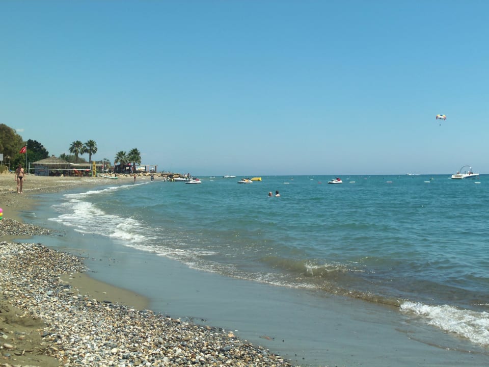 Linker Stand mit Steinen Long Beach Alanya