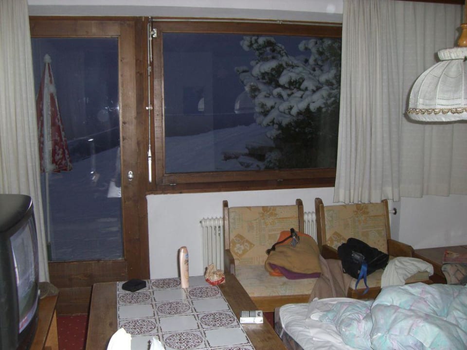 Zimmer Haus in der Sonne