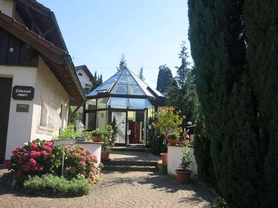 Willkommen im Hotel Rebekka Garni Hotel Rebekka mit Haus am Brühl