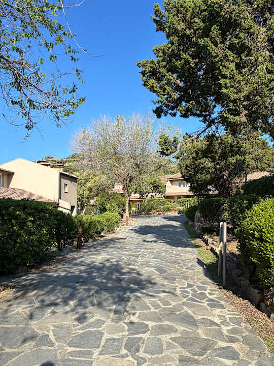 Gartenanlage Chia Laguna - Hotel Village, Sardinia