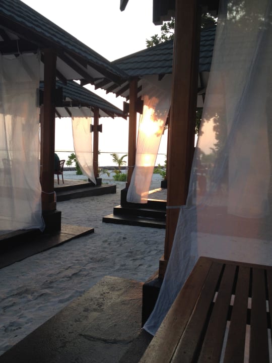 Abendstimmung im Café Mass Adaaran Select Meedhupparu Island Resort - Premium All Inclusive