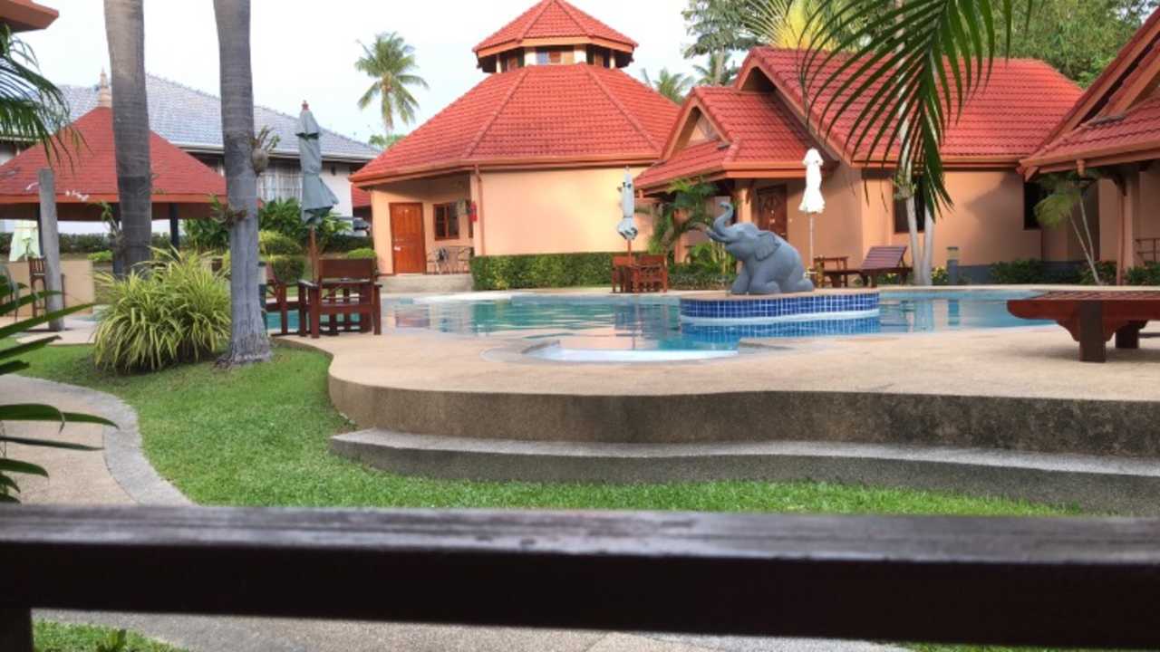 Gartenanlage Resort Happy Elephant