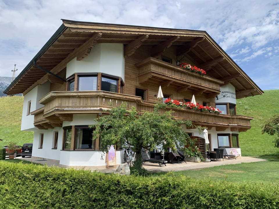 Außenansicht Appartementhaus Zum Schneider