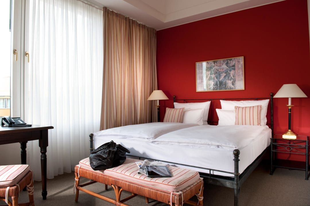 Standardzimmer Hotel Elbflorenz Dresden