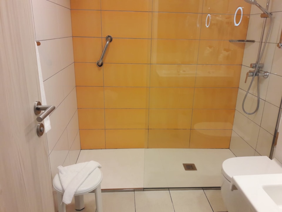 Zimmer Bull Escorial & Spa