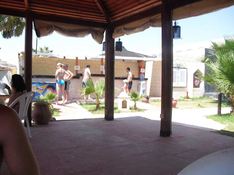 Strandbar Hotel Nesrine