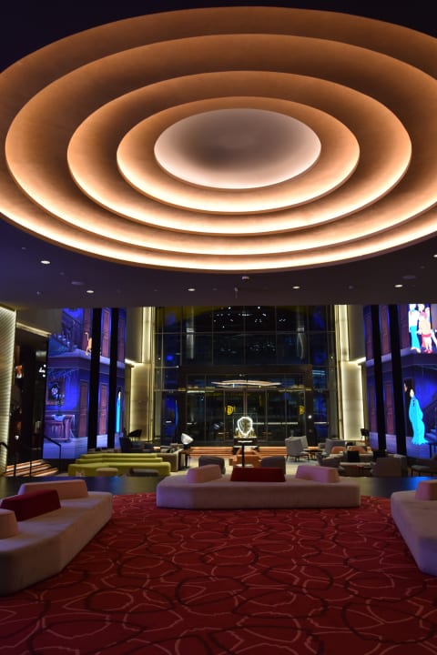 Lobby The WB Abu Dhabi, Curio Collection By Hilton