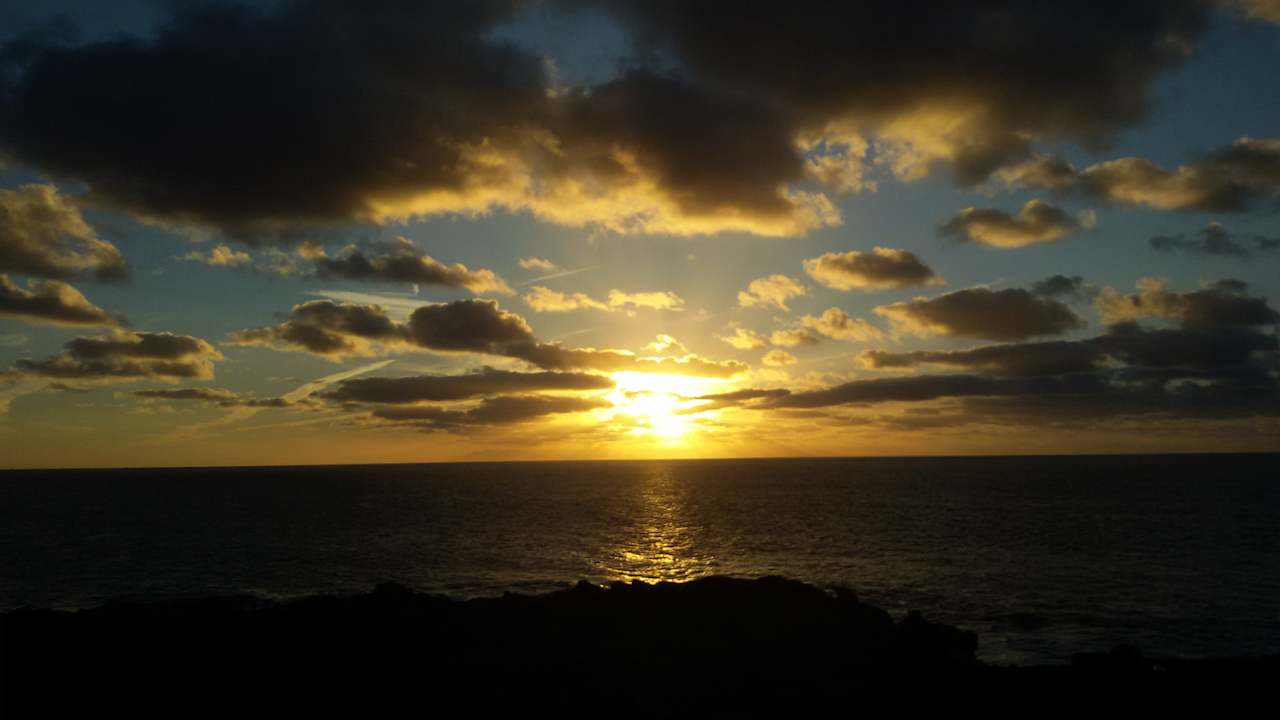 Sonnenuntergang, von der Terrasse aus fotografiert VIK Villas Vista Mar