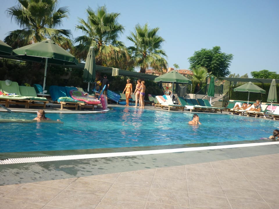 Poolanlage Can Garden Resort