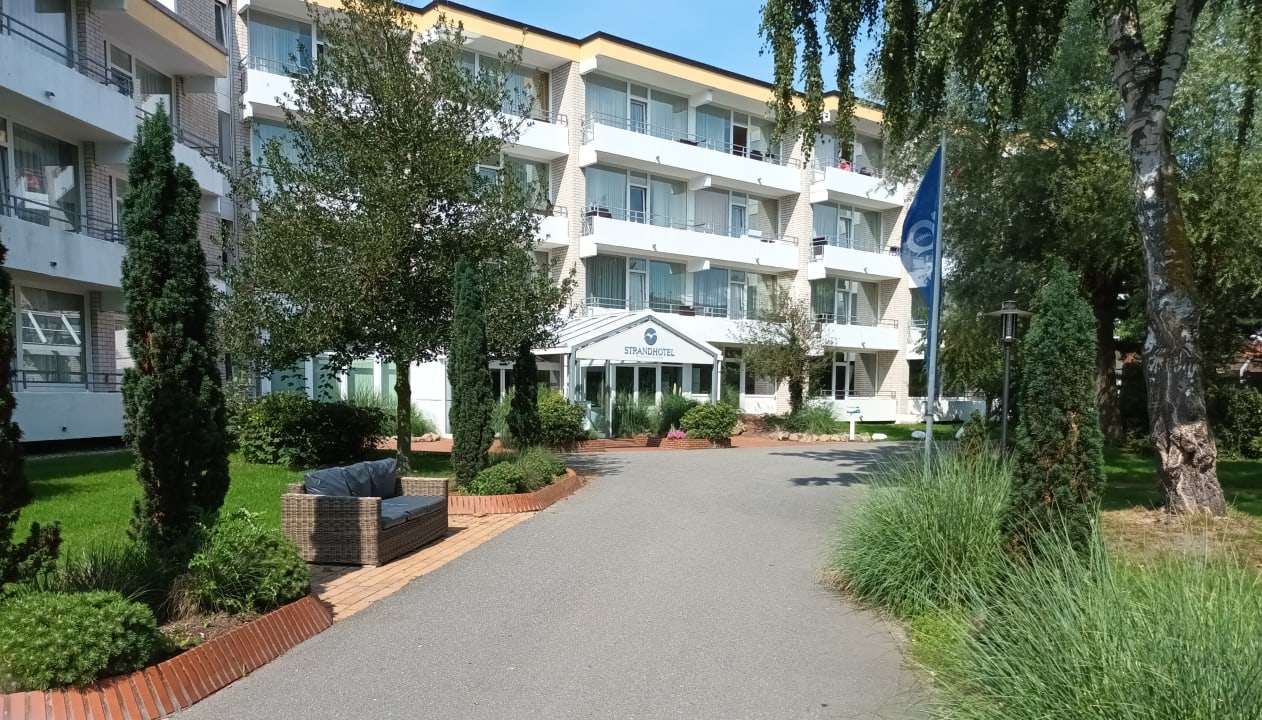 Außenansicht Strandhotel Weissenhäuser Strand