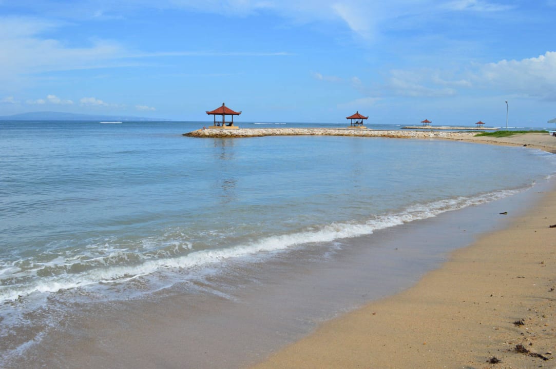 Strand am Tag Villa Shanti Beach