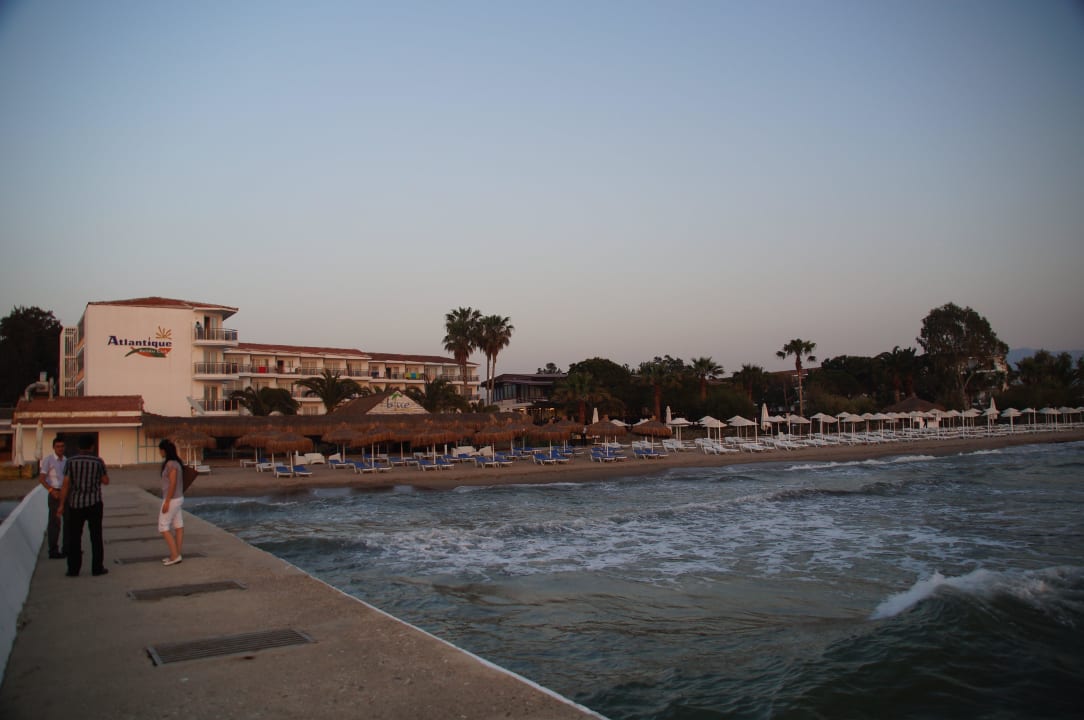Hotel vanaf de pier Atlantique Holiday Club