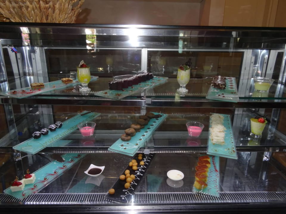 Leckerer Kuchen Port Side Resort Hotel