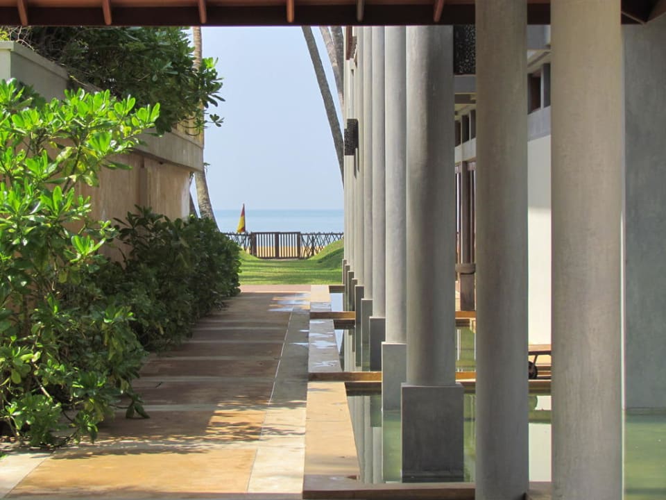 Der Weg zum Strand Serene Pavilions