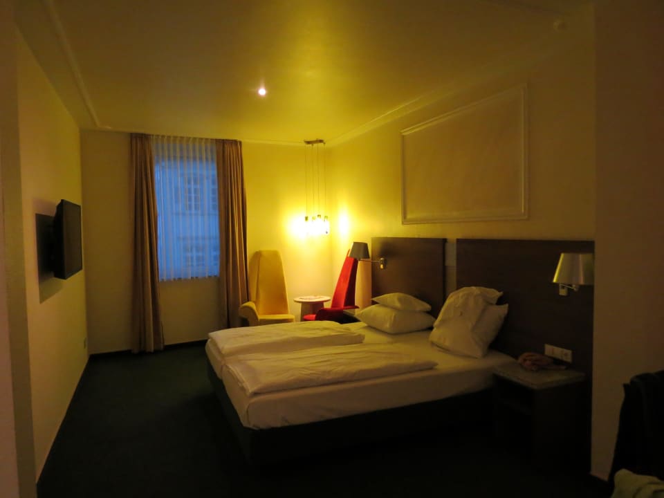 Großzügiges Zimmer Sympathie-Hotel Fürstenhof