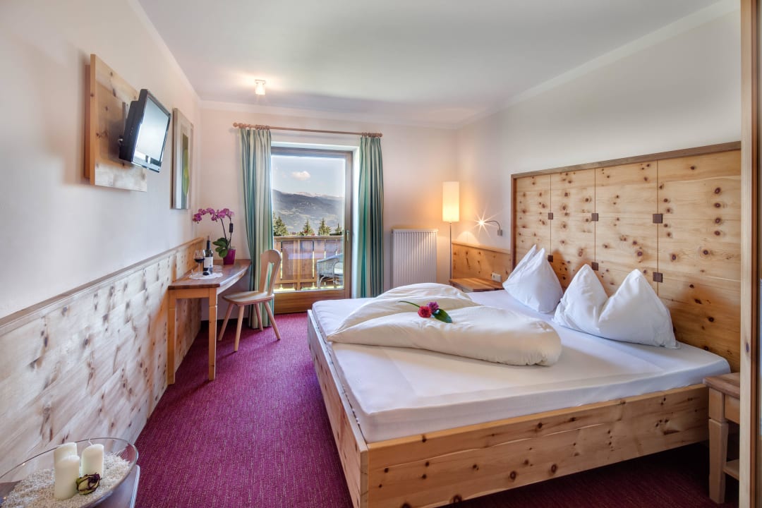 Unsere Zirbelkiefer Naturholzzimmer Hotel Wieslhof