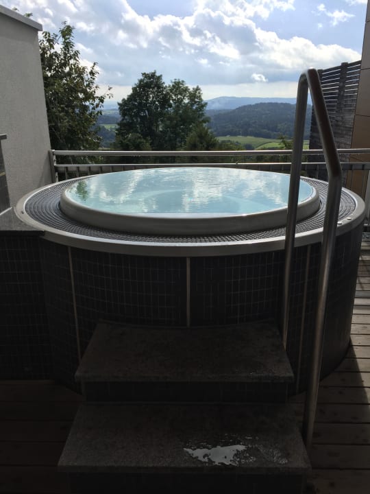 Pool Thula Wellnesshotel Bayerischer Wald