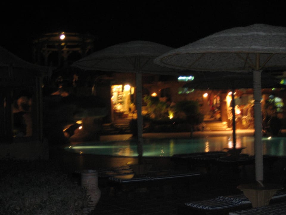 Anno 2010 Charmillion Sea Life Resort