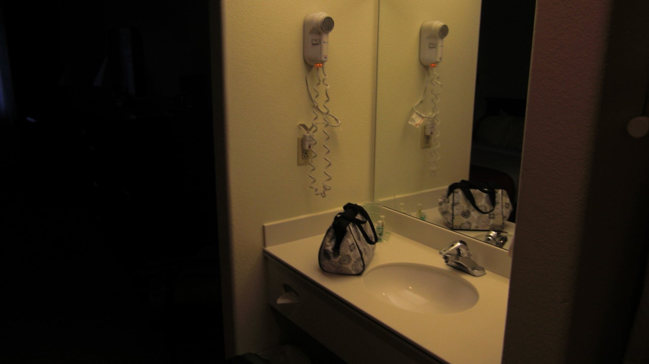 Bad RAMADA Hotel Williams Grand Canyon Area