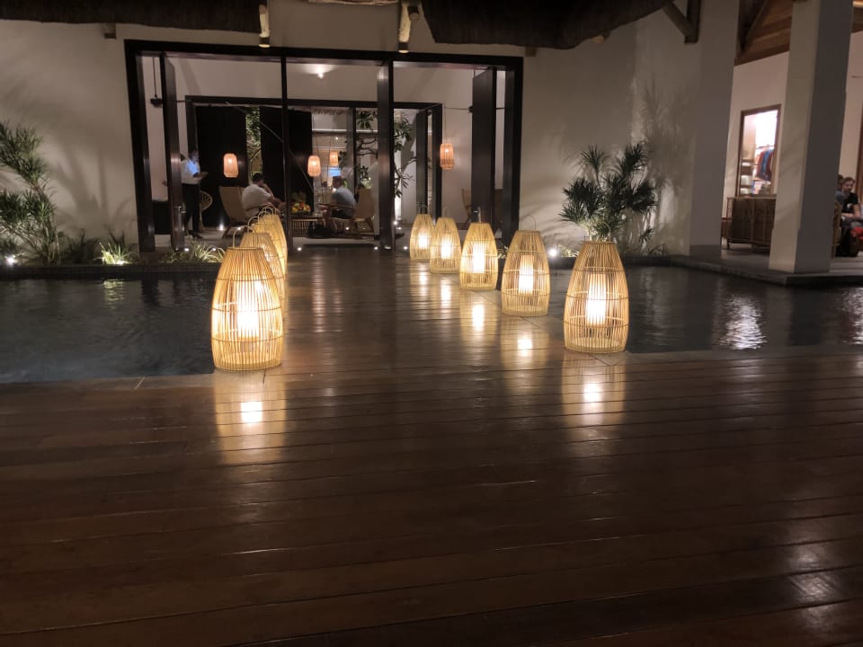 Lobby Preskil Island Resort