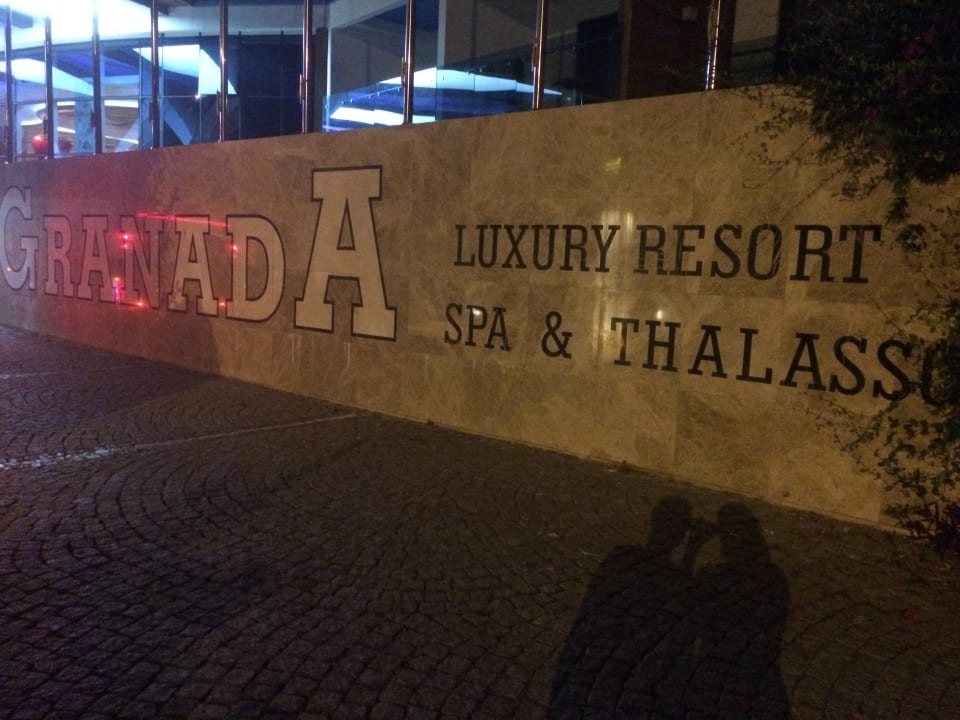 Außenansicht Granada Luxury Okurcalar