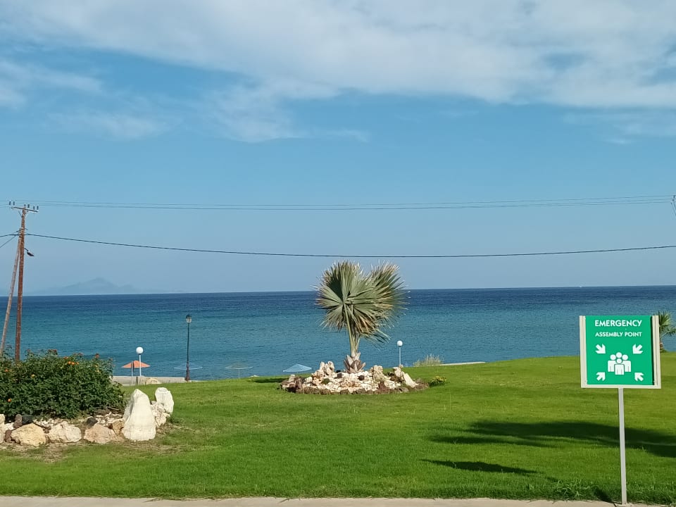 Gartenanlage Grand Blue Beach Hotel