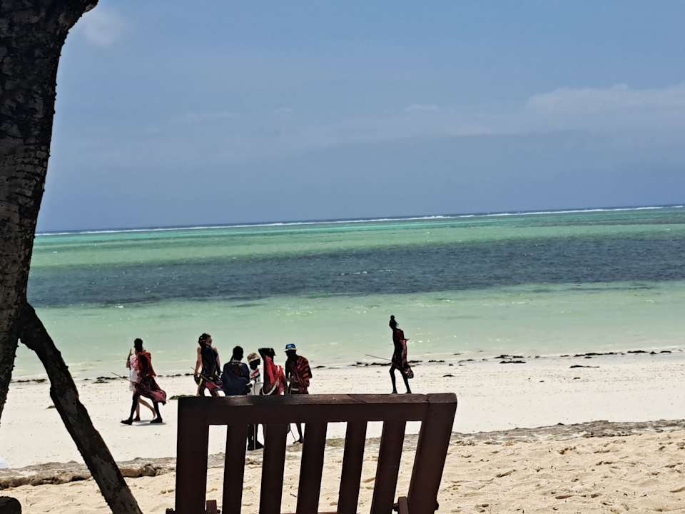 Strand Neptune Pwani Beach Resort & Spa