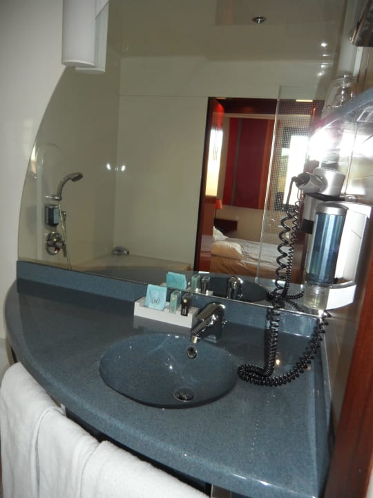 Waschtisch Novotel Suites Berlin City Potsdamer Platz