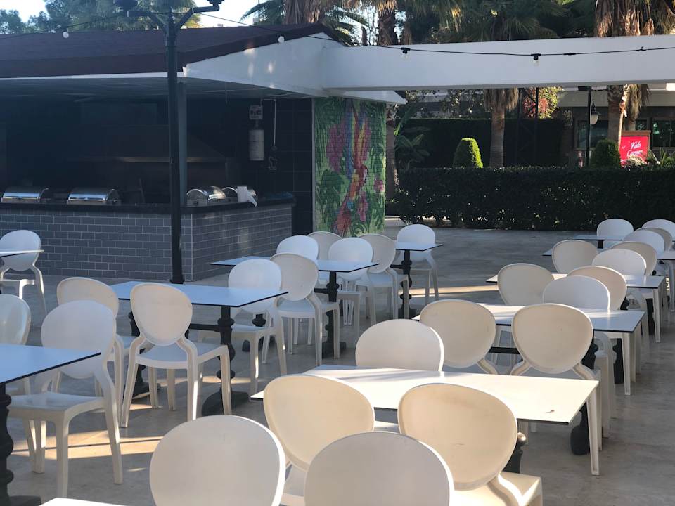 Gastro Dosinia Luxury Resort