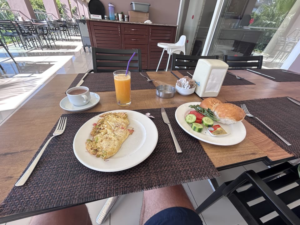 Gastro Telatiye Resort