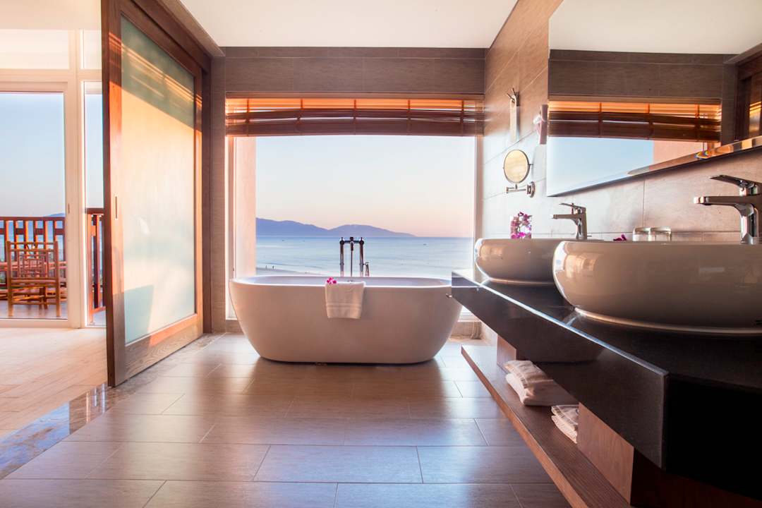 Zimmer Sandy Beach Non Nuoc Resort