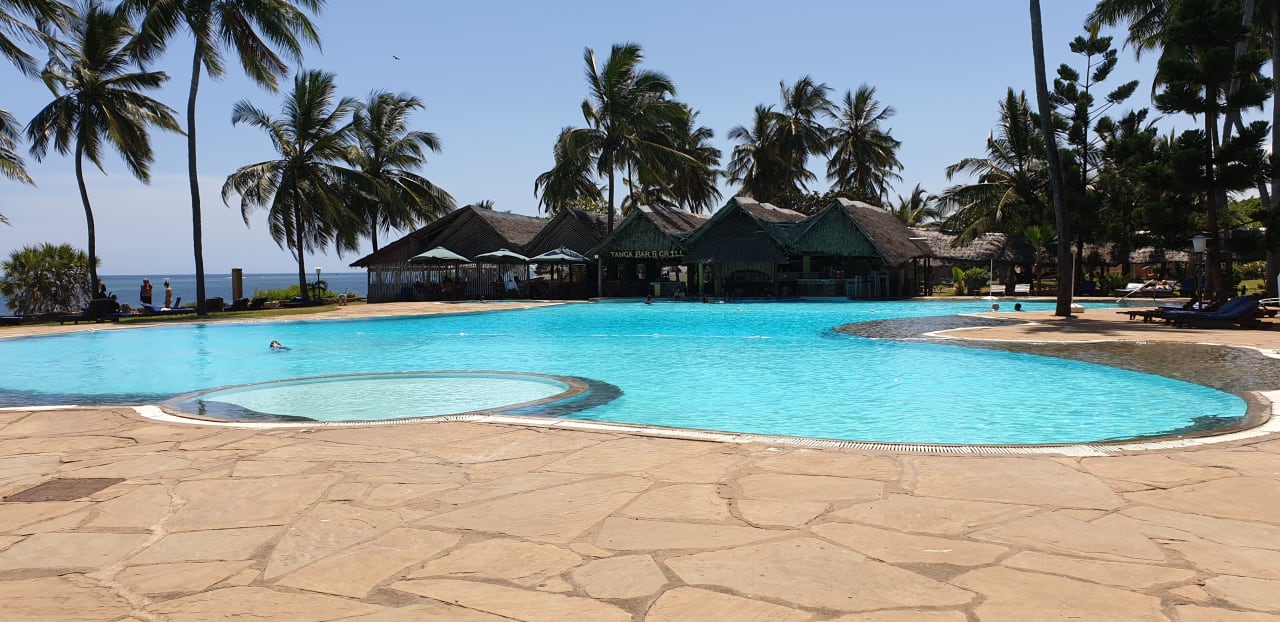 Pool Reef Hotel Mombasa