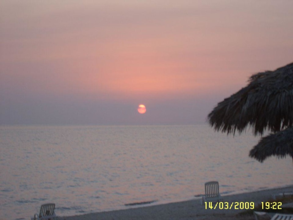 Sonnenuntergang vom Hotel aus gesehen Club Amigo Hotel Ancon