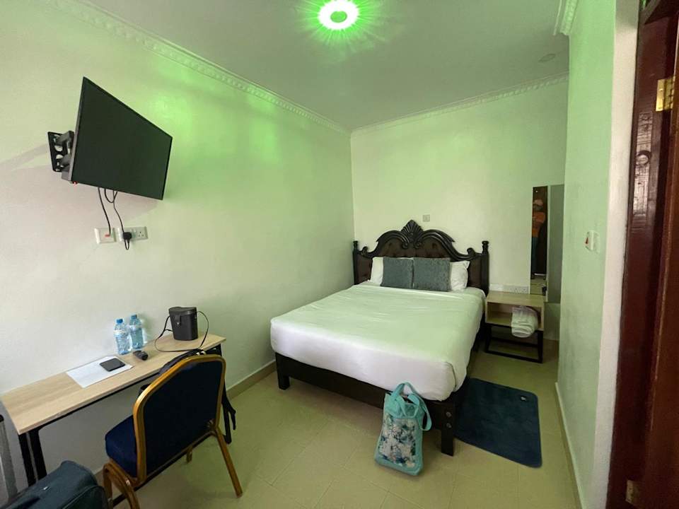 Zimmer Leisure Apex Resort