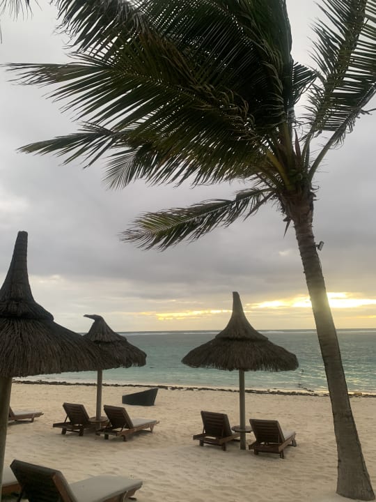 Strand Crystals Beach Resort Belle Mare, a member of Radisson Individuals