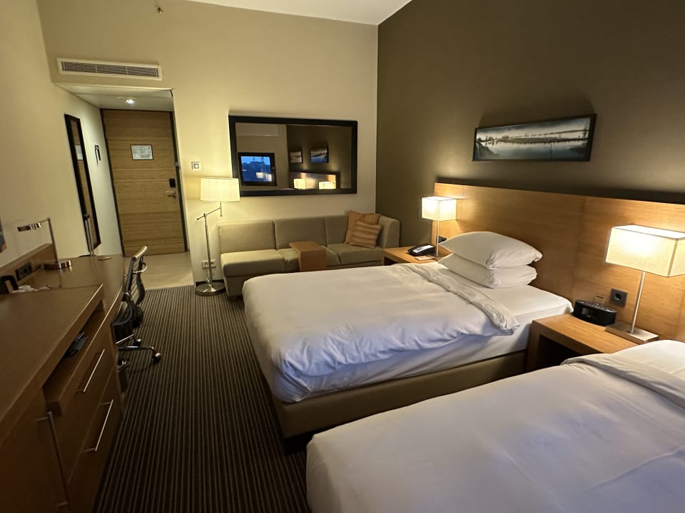 Zimmer Hyatt Place Amsterdam Airport